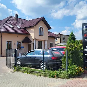 Noclegi Avoca Пирзовице